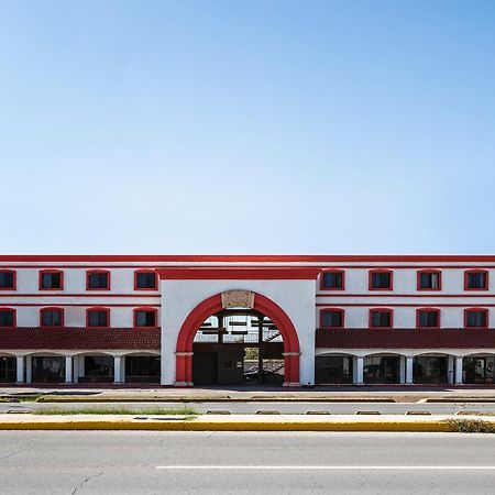 Oyo Hotel Real Del Sur, Estadio Chihuahua Esterno foto